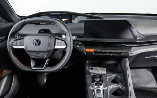 Changan UNI-V 1.50 робот, фото №1