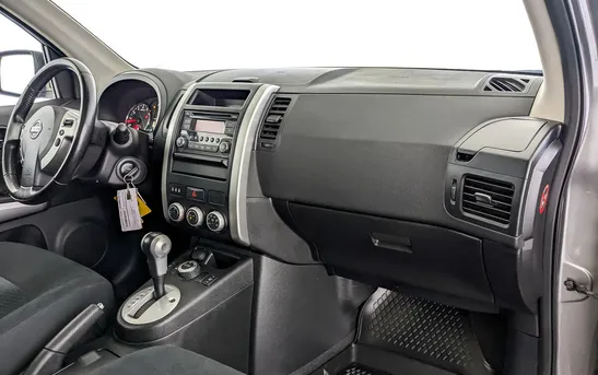 Nissan X-Trail 2.00 вариатор, фото №1