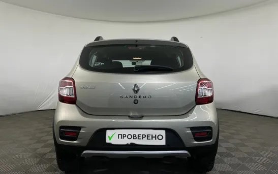 Renault Sandero 1.60 автоматическая, фото №1