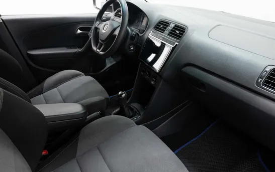 Volkswagen Polo 1.60 механика, фото №1