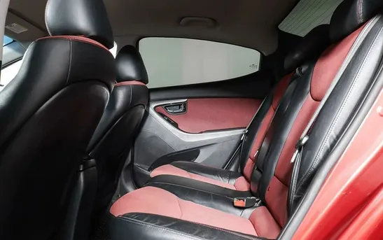 Hyundai Elantra 1.80 автоматическая, фото №1