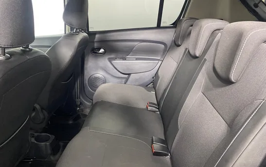 Renault Sandero 1.60 автоматическая, фото №1