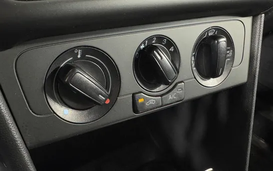 Volkswagen Polo 1.60 автоматическая, фото №1