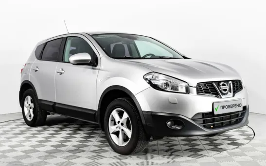 Nissan Qashqai 1.60 вариатор, фото №1