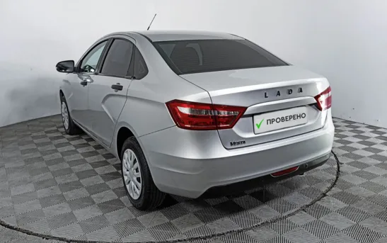 Lada (ВАЗ) Vesta 1.60 механика, фото №1