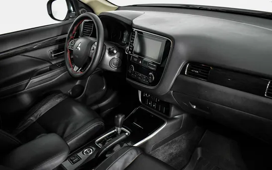 Mitsubishi Outlander 2.00 вариатор, фото №1