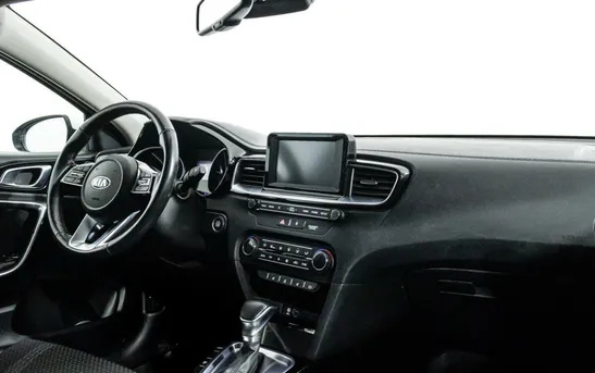 Kia Ceed 1.40 робот, фото №1