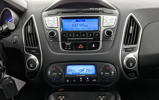 Hyundai ix35 2.00 автоматическая, фото №1