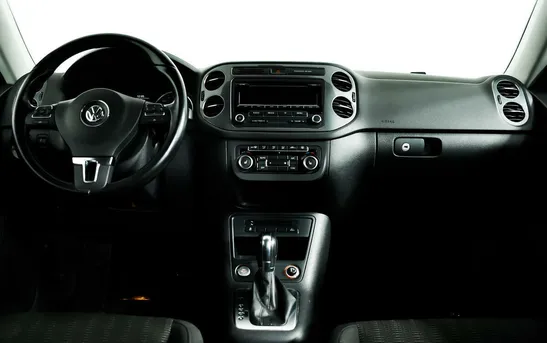 Volkswagen Tiguan 2.00 автоматическая, фото №1