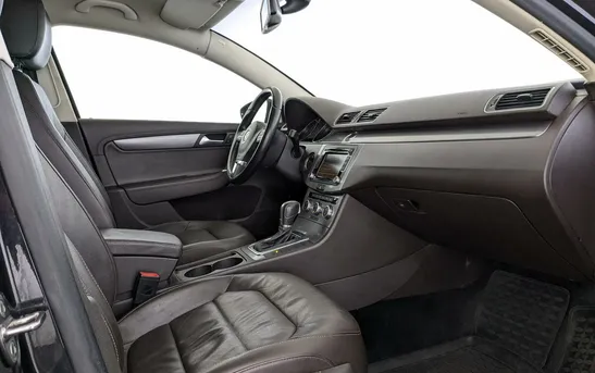 Volkswagen Passat 1.80 робот, фото №1