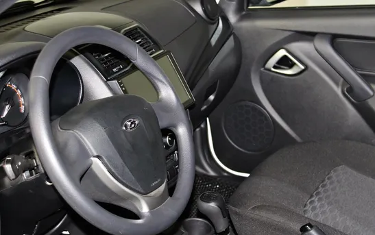 Lada (ВАЗ) Granta 1.60 механика, фото №1