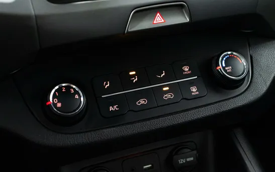 Kia Sportage 2.00 механика, фото №1