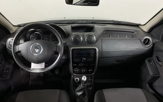 Renault Duster 2.00 механика, фото №1