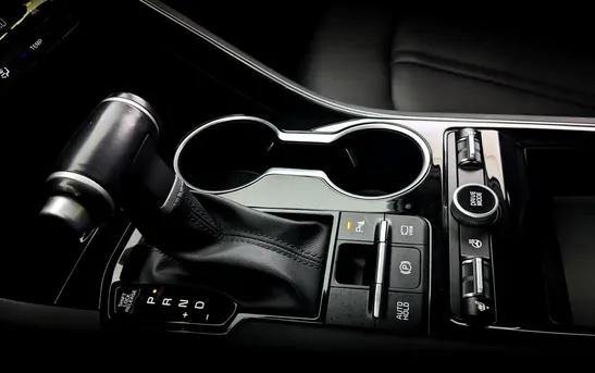 Kia K5 2.00 автоматическая, фото №1