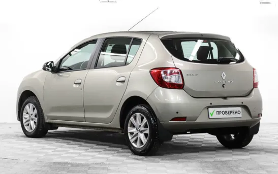 Renault Sandero 1.60 автоматическая, фото №1