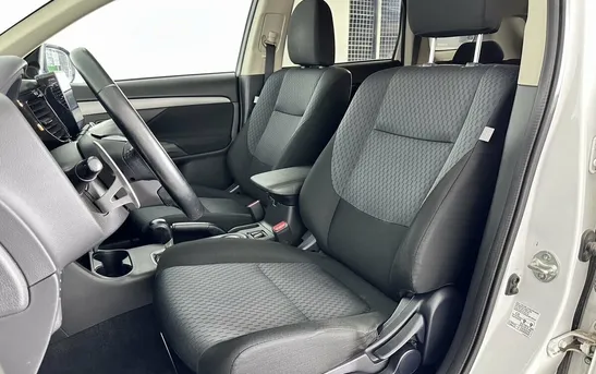 Mitsubishi Outlander 2.00 вариатор, фото №1
