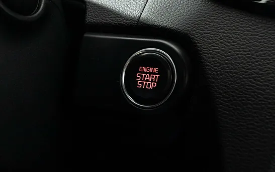 Kia Ceed 1.50 робот, фото №1