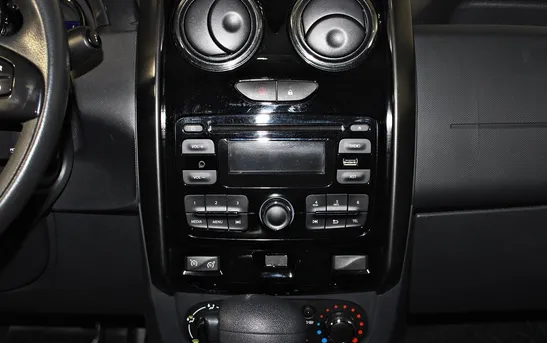 Renault Duster 2.00 автоматическая, фото №1