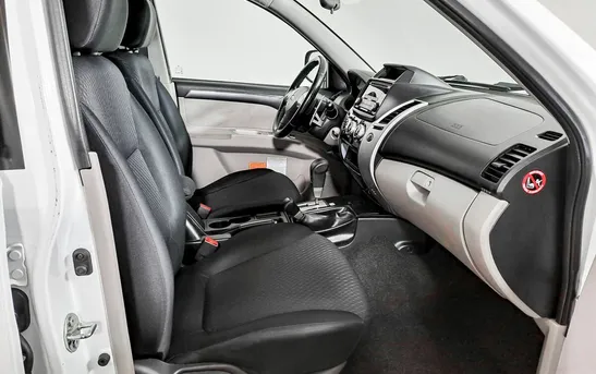 Mitsubishi Pajero Sport 2.50 автоматическая, фото №1