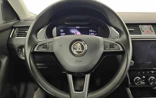 Skoda Octavia 1.80 робот, фото №1