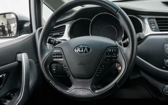 Kia Ceed 1.60 автоматическая, фото №1