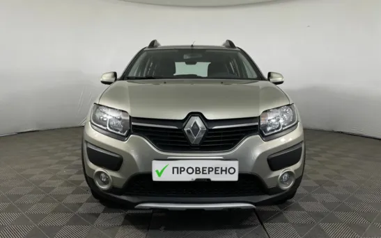 Renault Sandero 1.60 автоматическая, фото №1