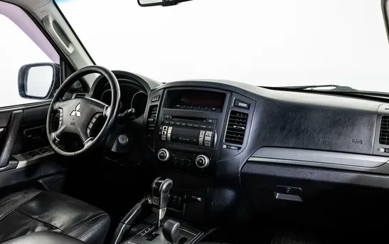 Mitsubishi Pajero 3.00 автоматическая, фото №1