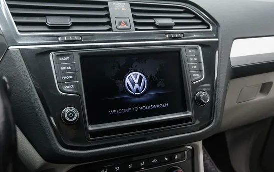 Volkswagen Tiguan 1.40 робот, фото №1