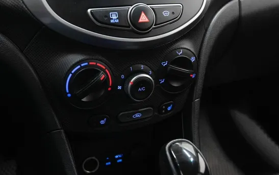 Hyundai Solaris 1.60 автоматическая, фото №1