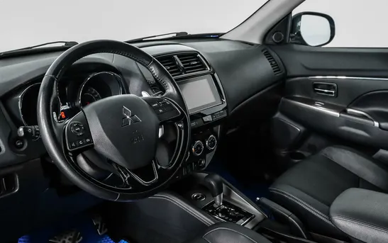 Mitsubishi ASX 2.00 вариатор, фото №1