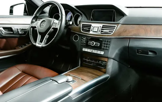 Mercedes-Benz E-Класс 3.50 автоматическая, фото №1