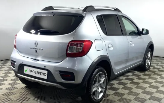 Renault Sandero 1.60 автоматическая, фото №1