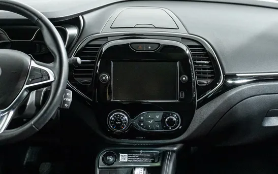 Renault Kaptur 1.30 вариатор, фото №1