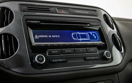 Volkswagen Tiguan 2.00 автоматическая, фото №1