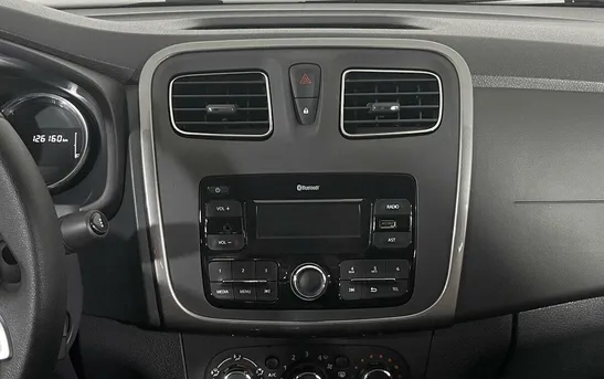 Renault Logan 1.60 механика, фото №1