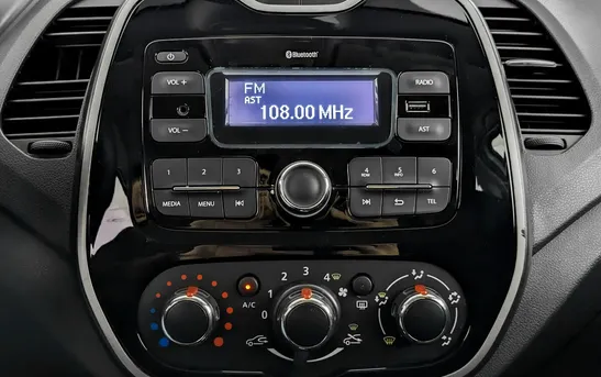 Renault Kaptur 1.60 вариатор, фото №1