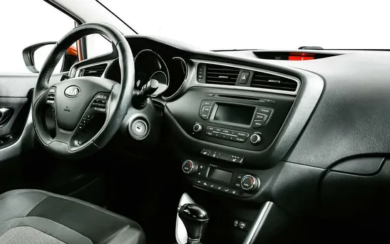Kia Ceed 1.60 автоматическая, фото №1
