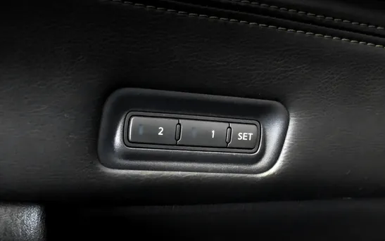 Nissan Pathfinder 3.50 вариатор, фото №1