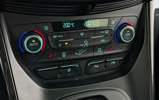 Ford Kuga 1.50 автоматическая, фото №1