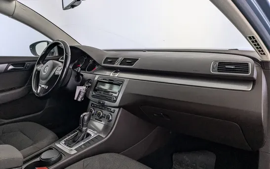 Volkswagen Passat 1.80 робот, фото №1