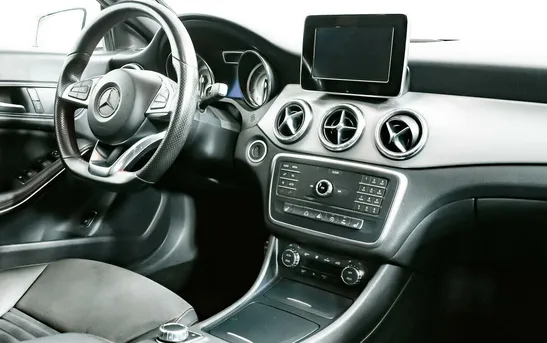 Mercedes-Benz CLA 1.60 робот, фото №1