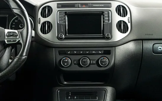 Volkswagen Tiguan 1.40 робот, фото №1