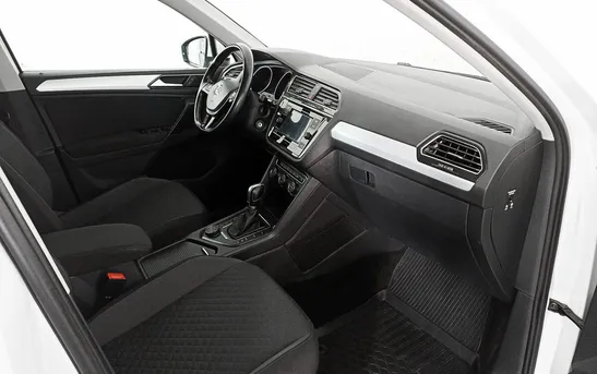 Volkswagen Tiguan 1.40 робот, фото №1
