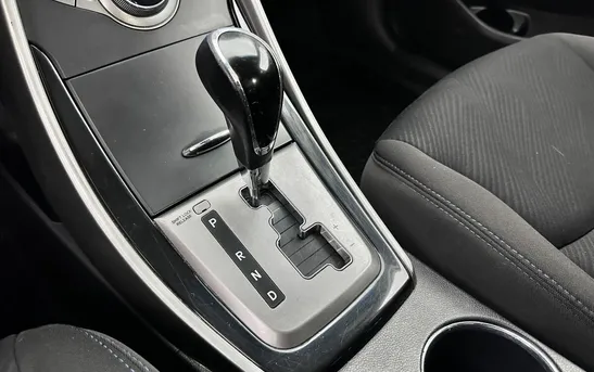 Hyundai Elantra 1.60 автоматическая, фото №1