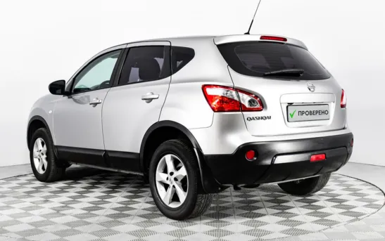 Nissan Qashqai 1.60 вариатор, фото №1