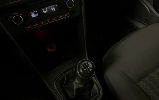 Volkswagen Polo 1.60 механика, фото №1