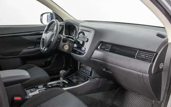 Mitsubishi Outlander 2.00 вариатор, фото №1
