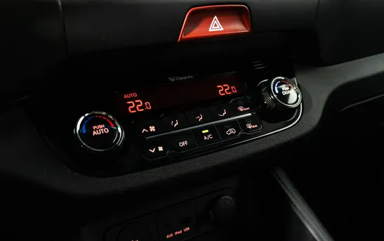 Kia Sportage 2.00 механика, фото №1