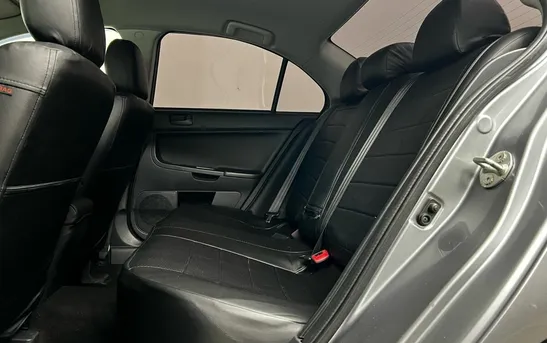 Mitsubishi Lancer 1.60 механика, фото №1