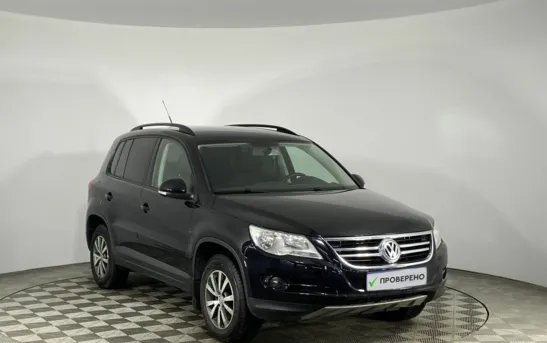 Volkswagen Tiguan 2.00 автоматическая, фото №1